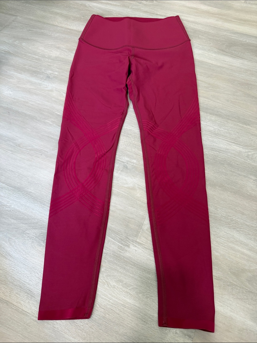 Fanka resistant High-Waist Wine Colored Women's Performance Leggings size small